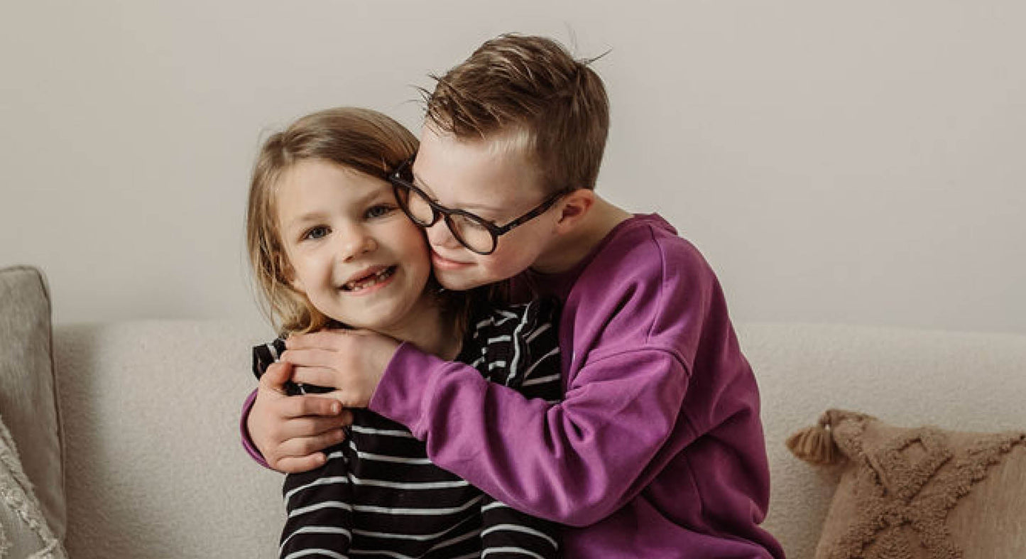 Nationale Broer en Zussendag: even stilstaan bij Storm & Zoey